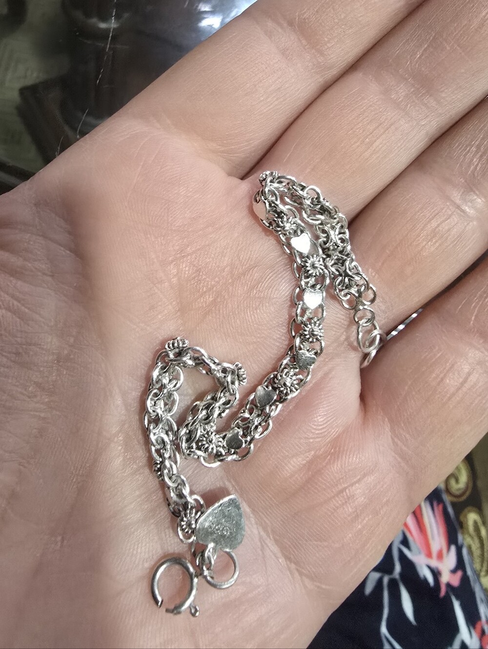 Vintage Sterling Silver Hearts/Cannetile Filigree Bracelet - Picture 6 of 8
